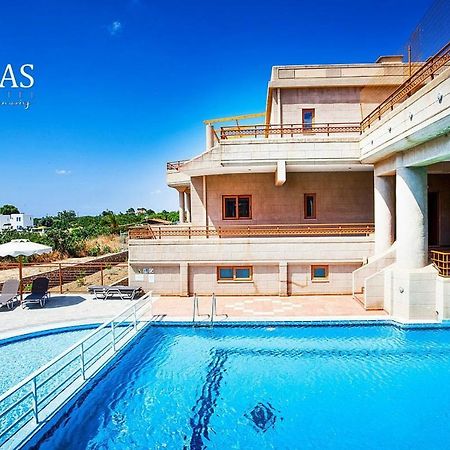 Hotel Ledras Ґеннаді Екстер'єр фото