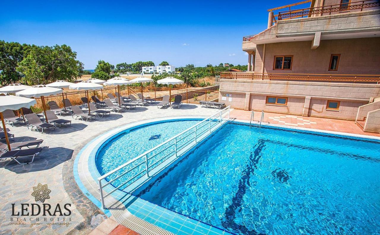 Hotel Ledras Ґеннаді Екстер'єр фото